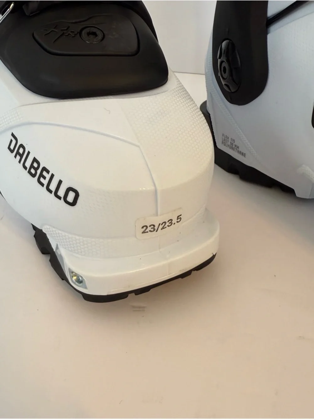 NWT DALBELLO Polar White & Black Chakra Elevate 115 T.I. ID Ski Boot